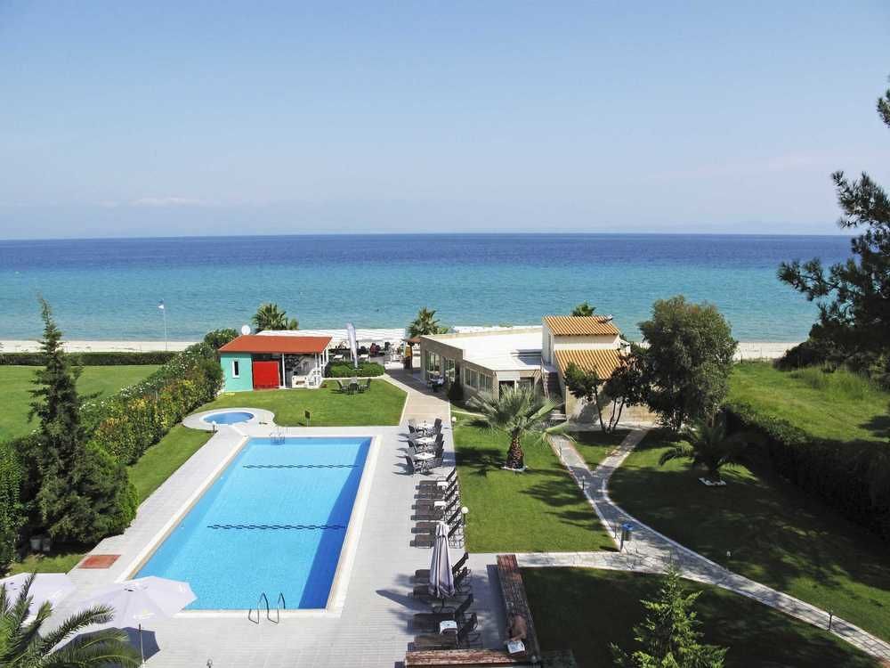 Hotel Azur Kriopigi Bagian luar foto